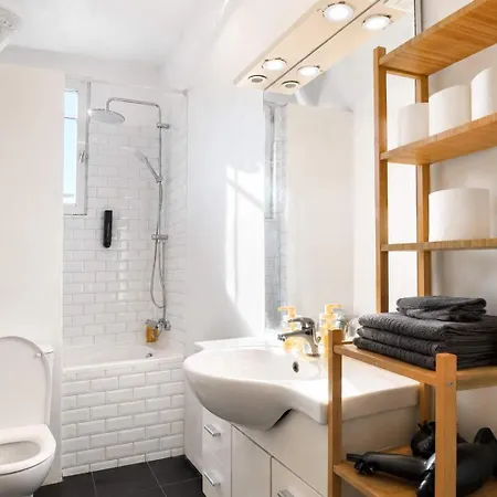 10 Spacious 2 Bedroom With Netflix
