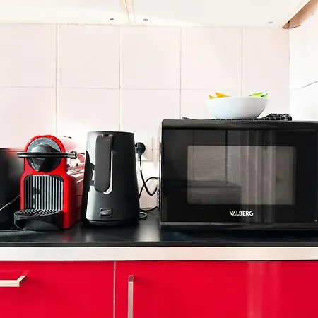 10 Spacious 2 Bedroom With Netflix