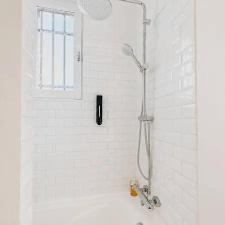 Appartement 10 Spacious 2 Bedroom With Netflix Paris